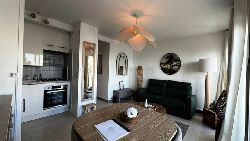 Gîte pour 5 personnes, avec balcon dans Le Vieux Phare Du Grau Du Roi - 2