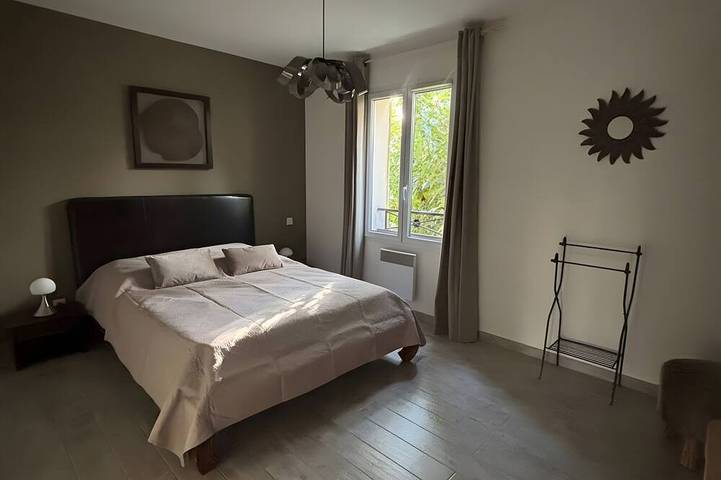 Location de vacances pour 6 personnes, avec terrasse et jardin à Jonquerettes - 3