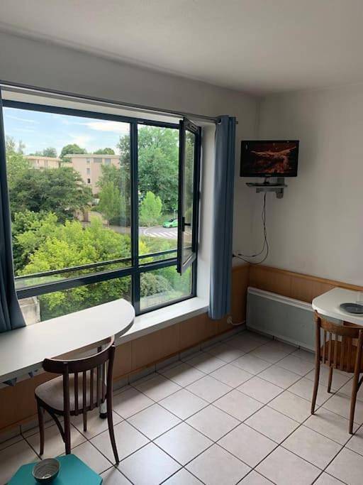 Appartement entier, Studio Bourran + parking in Rodez, Aveyron
