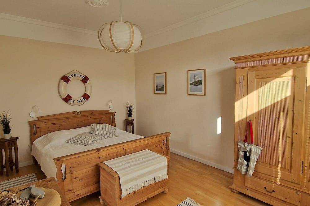 Ganze Wohnung, Charmante Ferienwohnung in Sehestedt, 2 Minuten vom Nord-Ostsee-Kanal in Sehestedt, Rendsburg-Eckernförde