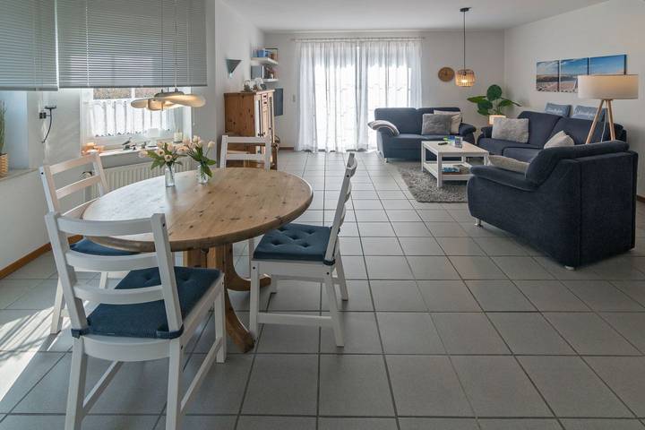 Ferienhaus für 4 Personen, mit Garten in Neßmersiel