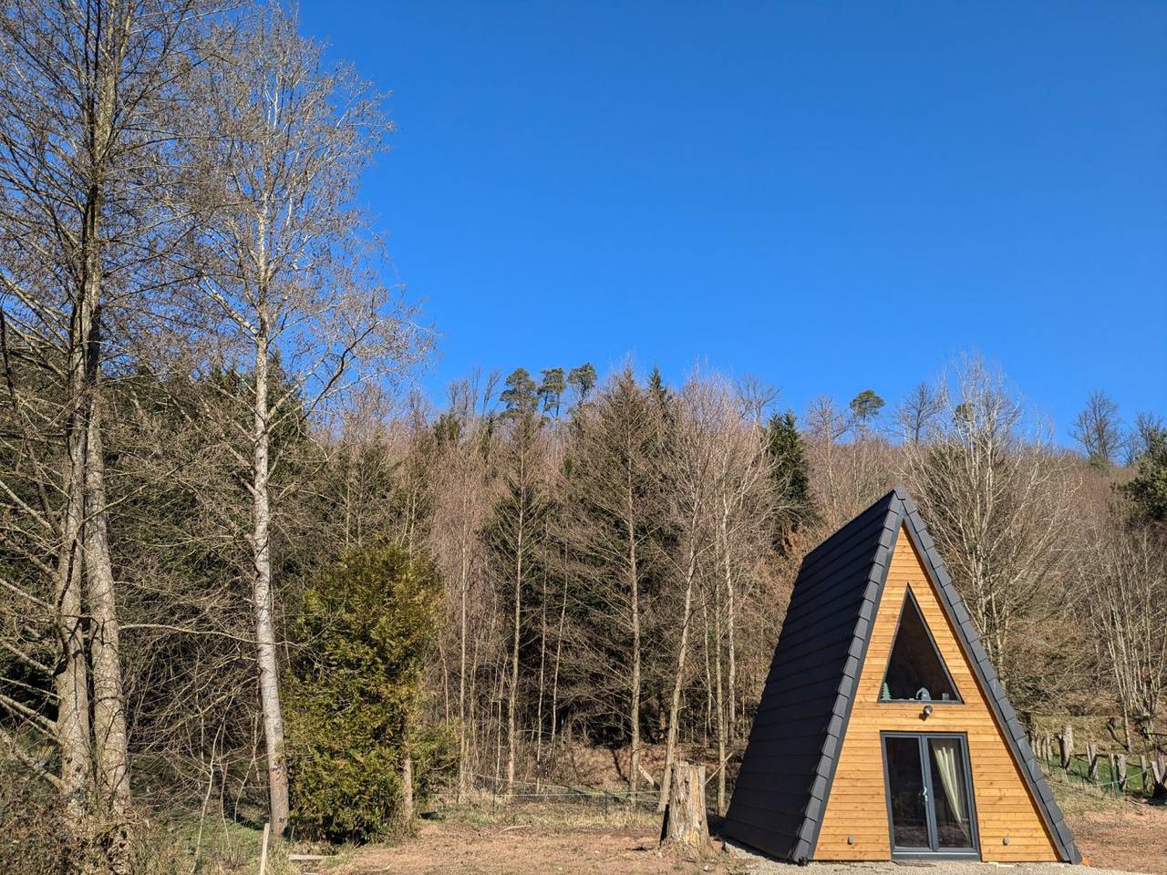 Chalet atypique en pleine forêt des Vosges du nord in Soucht, Sarreguemines