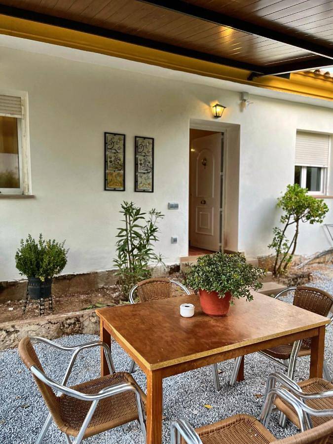 Apartamento de vacaciones para 8 personas, con terraza y vistas además de jardín y piscina en Sierra de Cazorla - 4