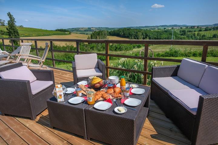Ferienhaus für 14 Personen mit Ausblick in Castelmoron-sur-Lot, Marmande und Umgebung
