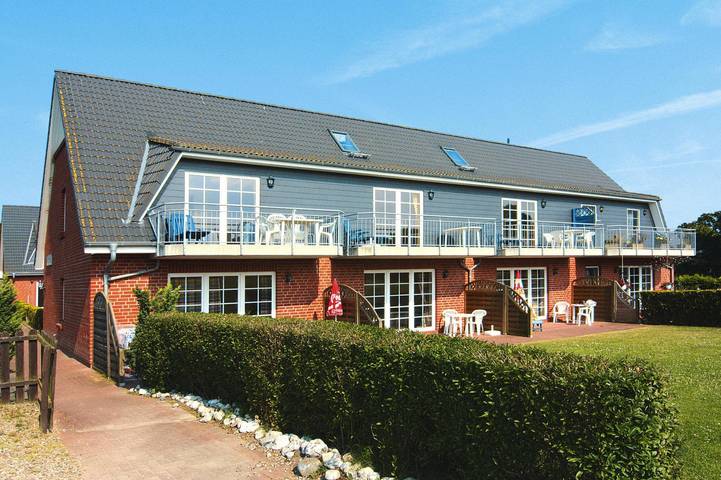 Ferienwohnung für 2 Personen, mit Terrasse und Balkon/Terrasse in Behrensdorf - 2