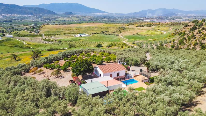 Casa rural para 8 personas, con jardín y terraza en Cártama - 4
