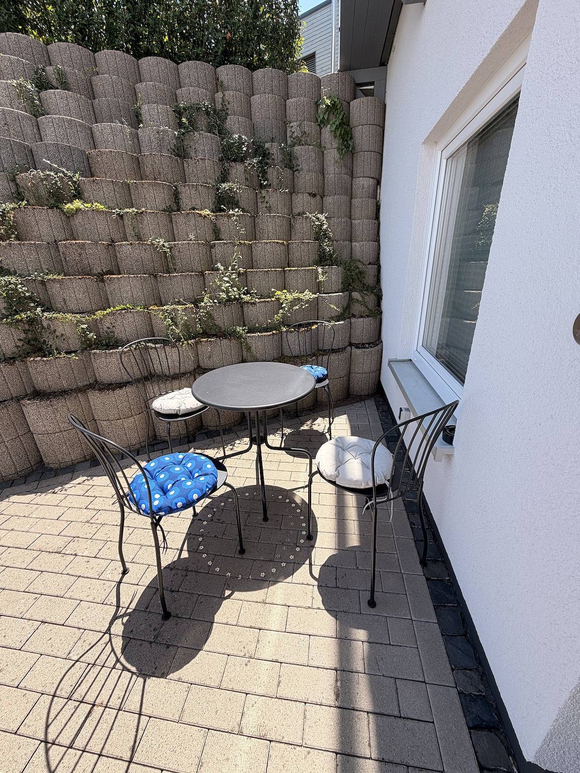 Ganze Wohnung, Apartment „Am Kalsmunt“ mit privater Terrasse und Wlan in Wetzlar, Lahn-Dill-Kreis