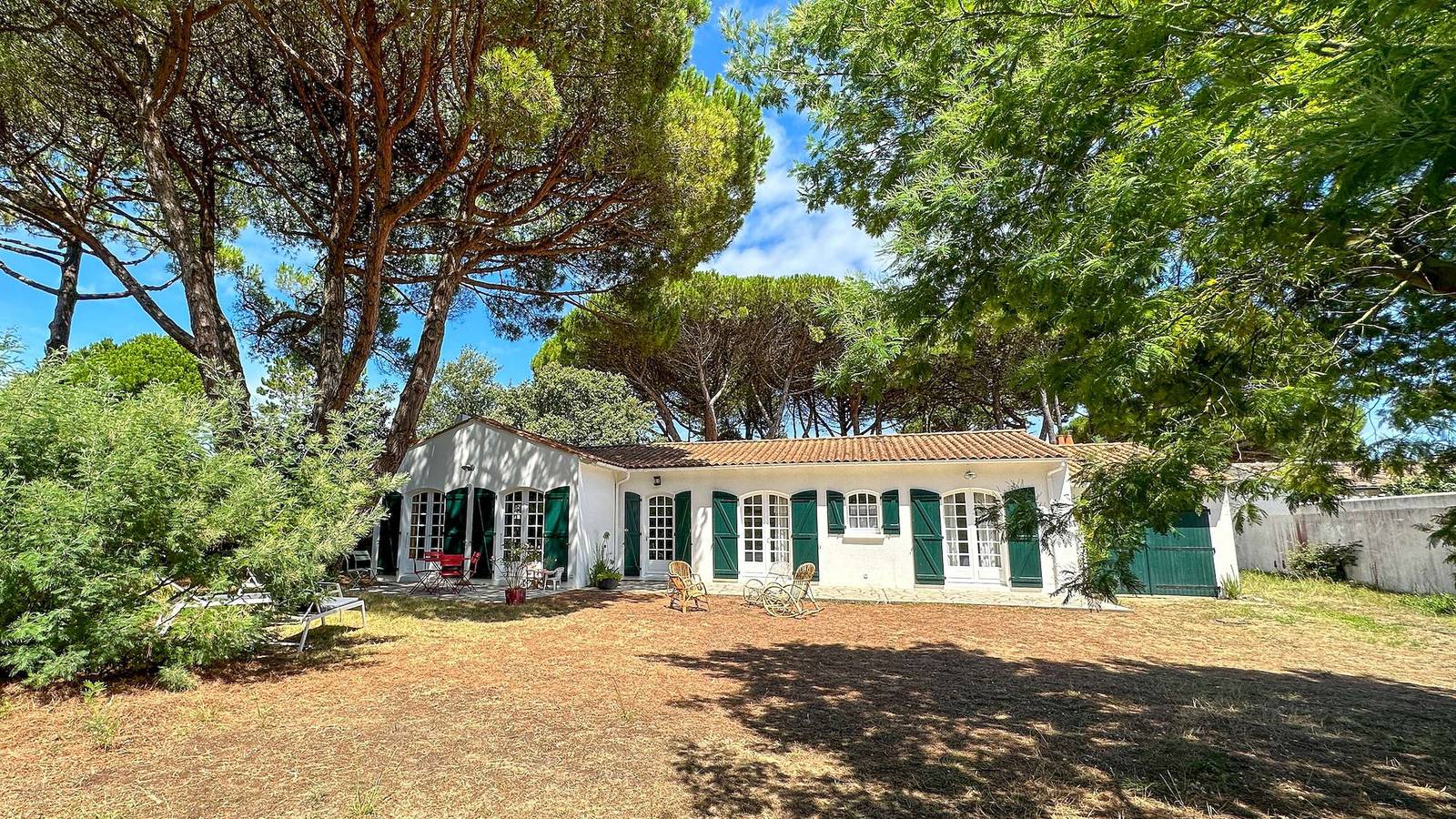 Ganze Ferienwohnung, Single storey family villa close to the beach in La Couarde-sur-Mer, Ile de Re