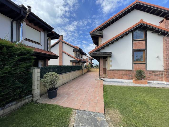 Location de vacances pour 7 personnes, avec terrasse à Suances - 2