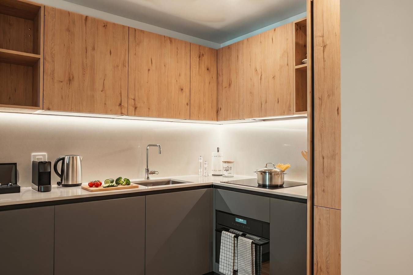 Ganze Wohnung, Modern Alpine Stay in San Bernardino | Ski, Hiking & Nature - Castanea 309 in San Bernardino GR, Mesocco