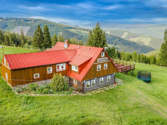 Dom dla 23 osób, z Taras i Widok w Pec pod Sněžkou
