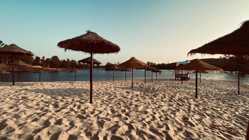 Location de vacances pour 5 personnes, avec balcon dans Corte do Pinto - 3