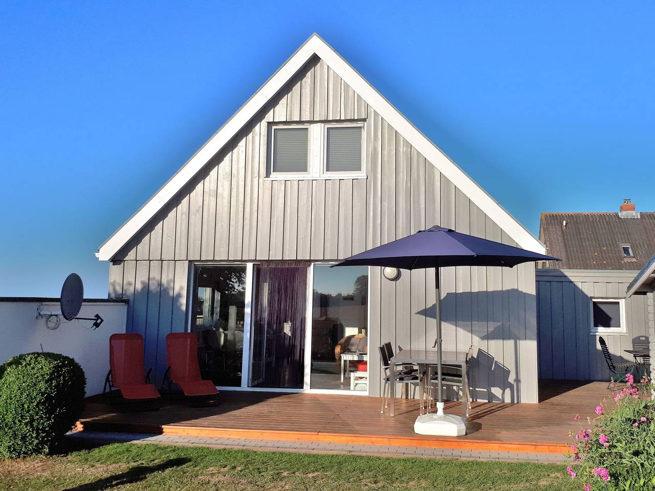 Mit Grill und Garten in Neukirchen in Kraksdorf, Neukirchen