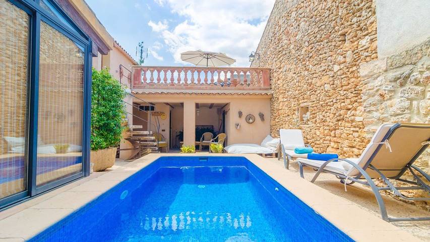 Chalet para 10 personas, con piscina - 1