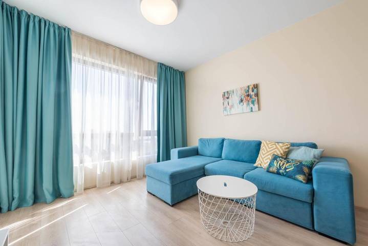 Apartamento de vacaciones para 4 personas, con vistas y piscina además de terraza y piscina para niños, Se admiten mascotas - 1