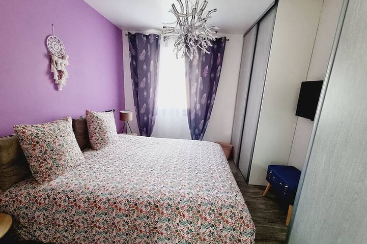 Location de vacances pour 6 personnes, avec balcon et jardin à Saint-Étienne-de-Fontbellon - 3