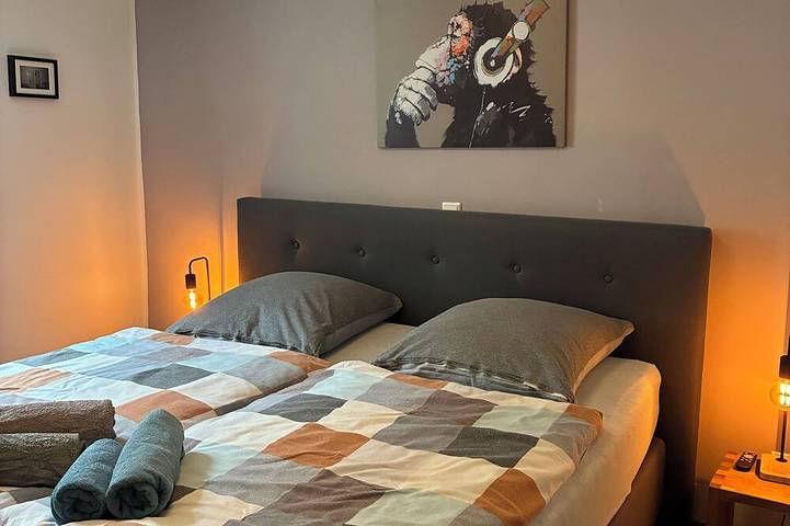 Ganze Wohnung, Ferienwohnung \"Stadtoase\" im Zentrum der Stadt Neustadt an der Weinstraße in Neustadt-Stadtmitte, Neustadt an der Weinstraße