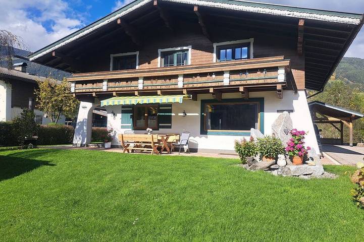 Ferienhaus für 9 Personen, mit Garten, mit Haustier