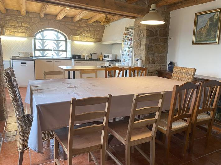 Location de vacances pour 10 personnes, avec jardin, adapté aux familles dans Bages - 3