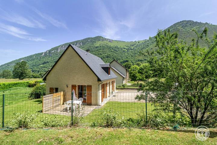 Gîte für 8 Personen, mit Garten - 1