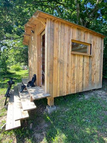 Tente pour 2 personnes, avec jardin en Bretagne
