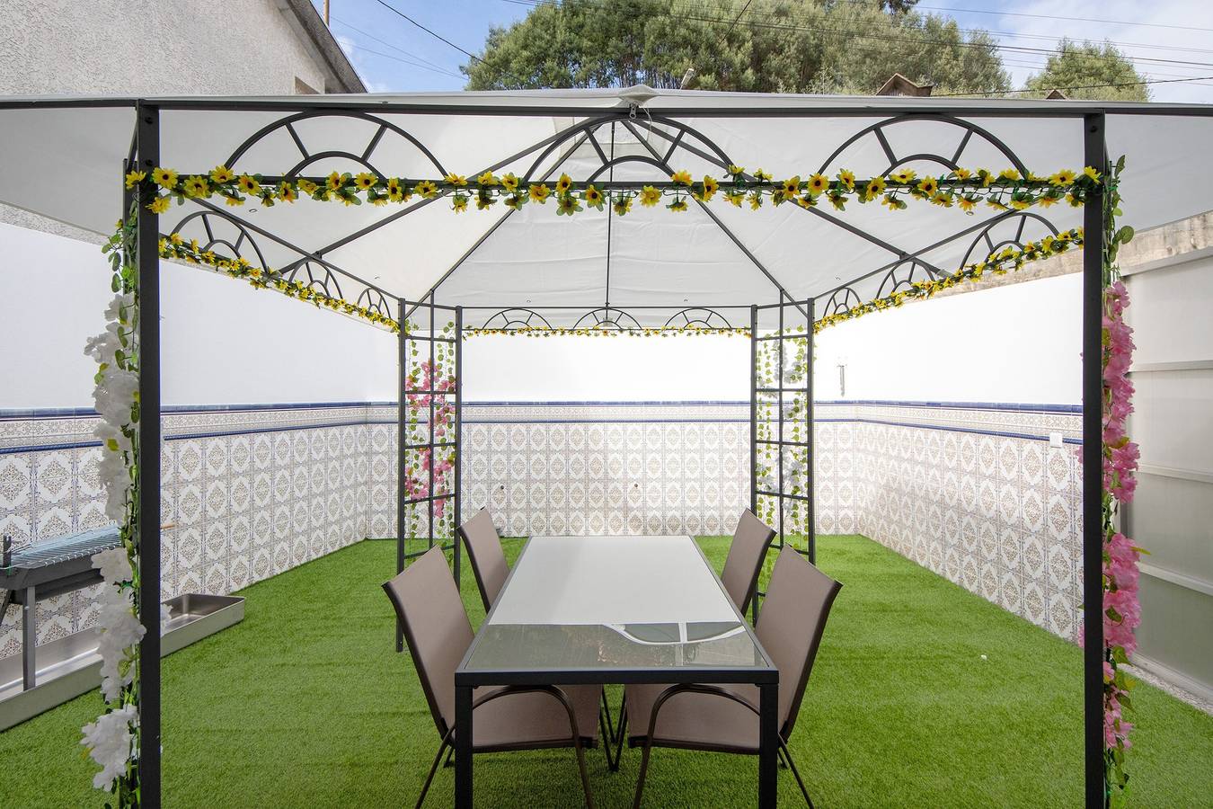 Villa 'Casa Cimo D'Aldeia' con vista montagna, Wi-Fi e aria condizionata in Vila Chã, Codal e Vila Cova de Perrinho, Distretto d'Aveiro