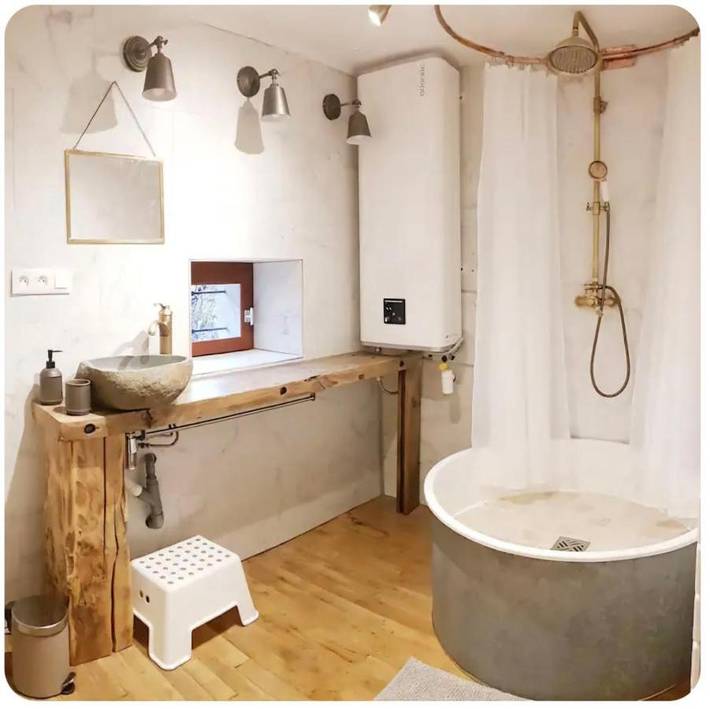 Location de vacances pour 5 personnes, avec jacuzzi et jardin à Saint-Quintin-sur-Sioule