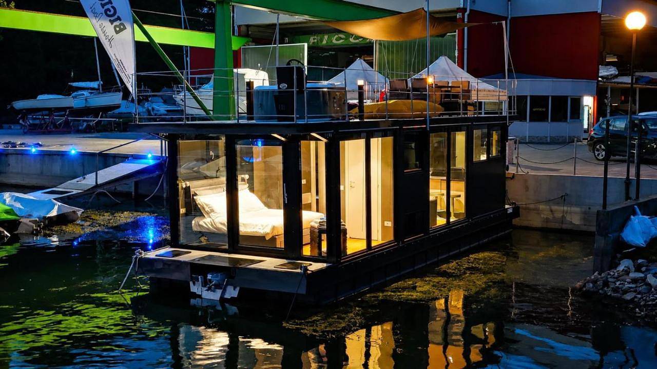 Diamond Bigigio House Boat in Lisanza (Sesto Calende), Comune di Sesto Calende