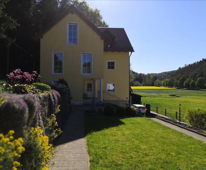 Ferienwohnung für 6 Personen, mit Garten