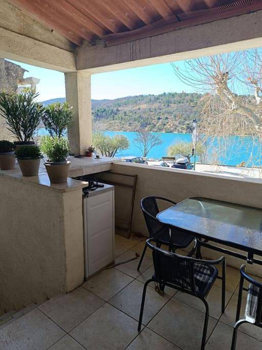 Geheel appartement, L'Alorenlis, duplex vue lac de Sainte Croix in Bauduen, Brignoles region