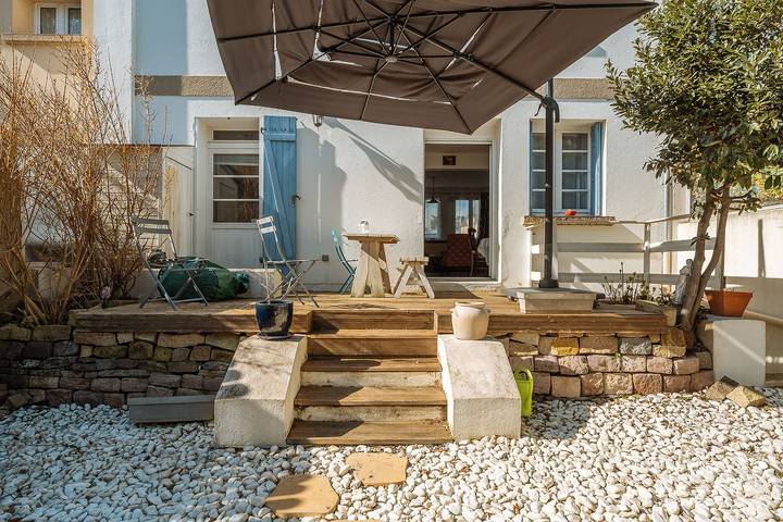 Location de vacances pour 5 personnes, avec Balcon/Terrasse et Jardin dans Port de Plaisance des Sablons