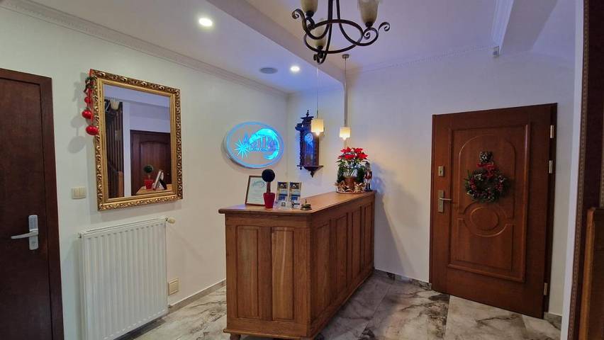 Apartament wakacyjny dla 2 osób, z widok i widok na jezioro oraz balkon w Dziwnówek