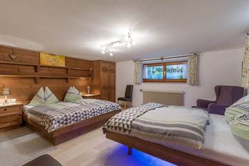 Villa für 12 Personen in Fieberbrunn, Tiroler Unterland, Bild 3