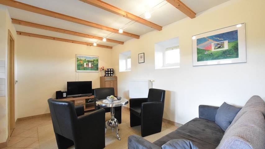 Ferienwohnung für 4 Personen, mit Garten in Damshagen - 2