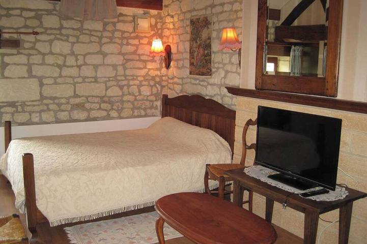 Location de vacances pour 2 personnes à Thurageau - 2