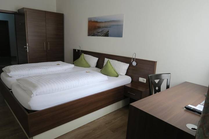 Hotel für 2 Personen, mit Terrasse und Ausblick in Münnerstadt