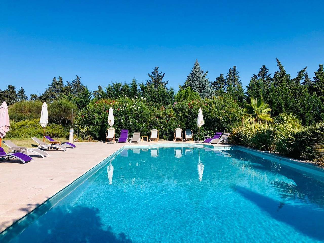 Mas les Fleurs d'Hilaire - Chambre Lacoste in Monteux, Vaucluse