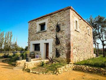 Maison d’hôte pour 4 personnes, avec jacuzzi ainsi que terrasse et jardin à Thuir