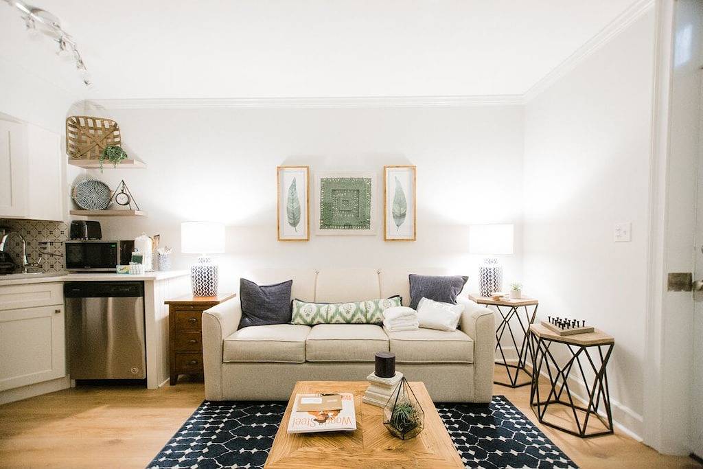 Ganze Wohnung, Schickes Apartment an der Küste im Forysth Park mit Parkmöglichkeiten bei Lucky Savannah in Savannah, Chatham County