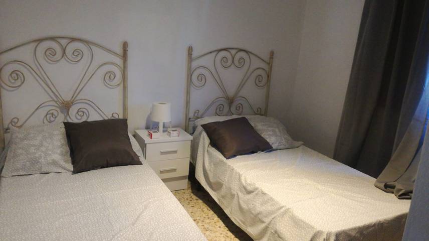 Chalet para 6 personas, con balcón y piscina en Provincia de Málaga - 4