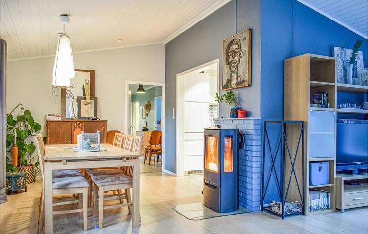 Ferienhaus für 8 Personen mit Terrasse in Tysvær