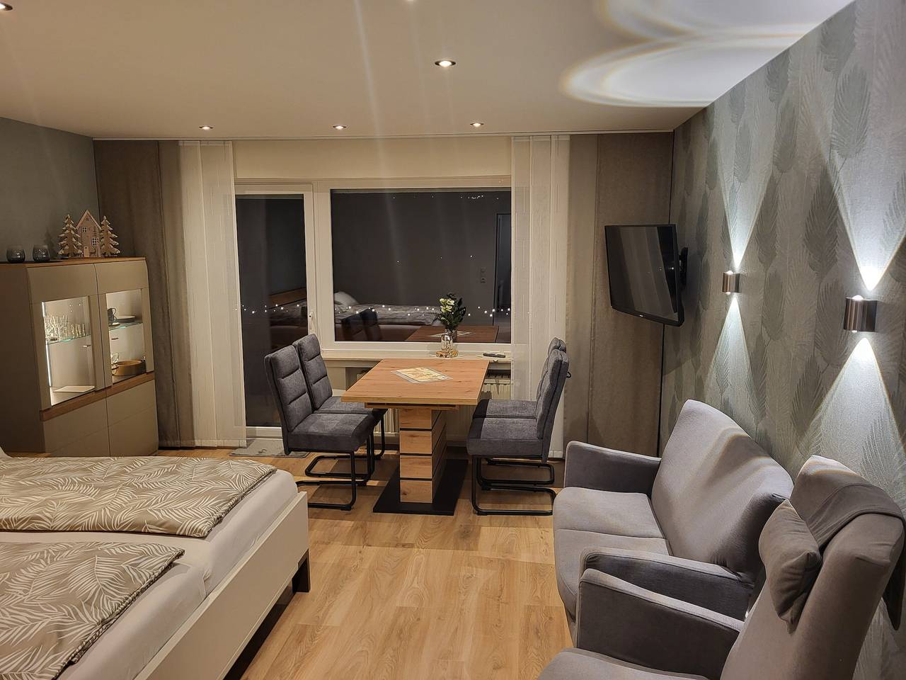 Ganze Wohnung, Ferienwohnung 'Appartment 3' mit Bergblick, Balkon und Wi-Fi in Willingen, die Mittelgebirge