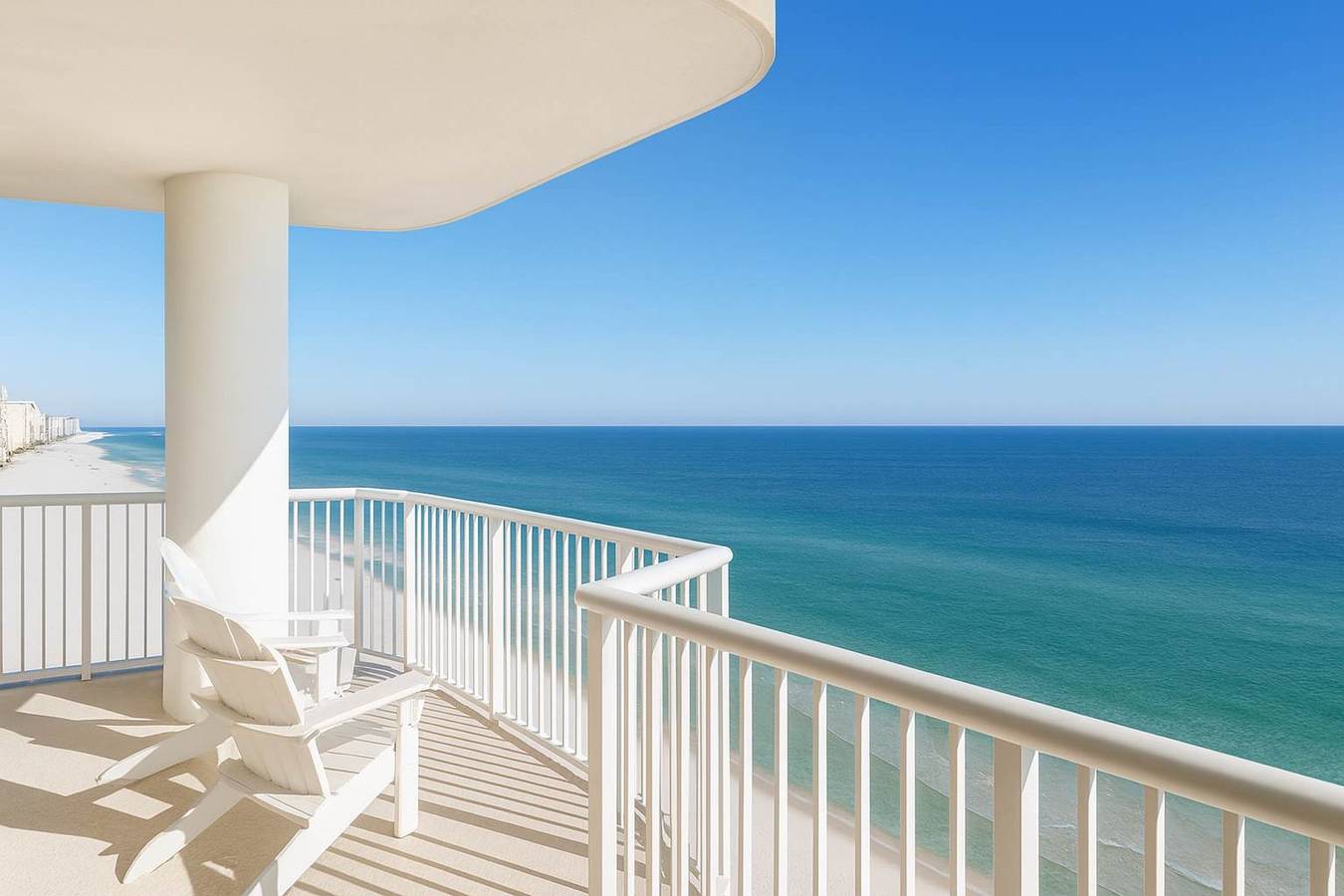 Entire apartment, Island Royale- Beachfront Penthouse in Gulf Shores, Mobile Bay