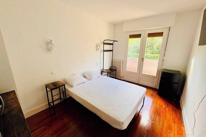 Chambre d’hôte pour 4 personnes à Pessac - 3