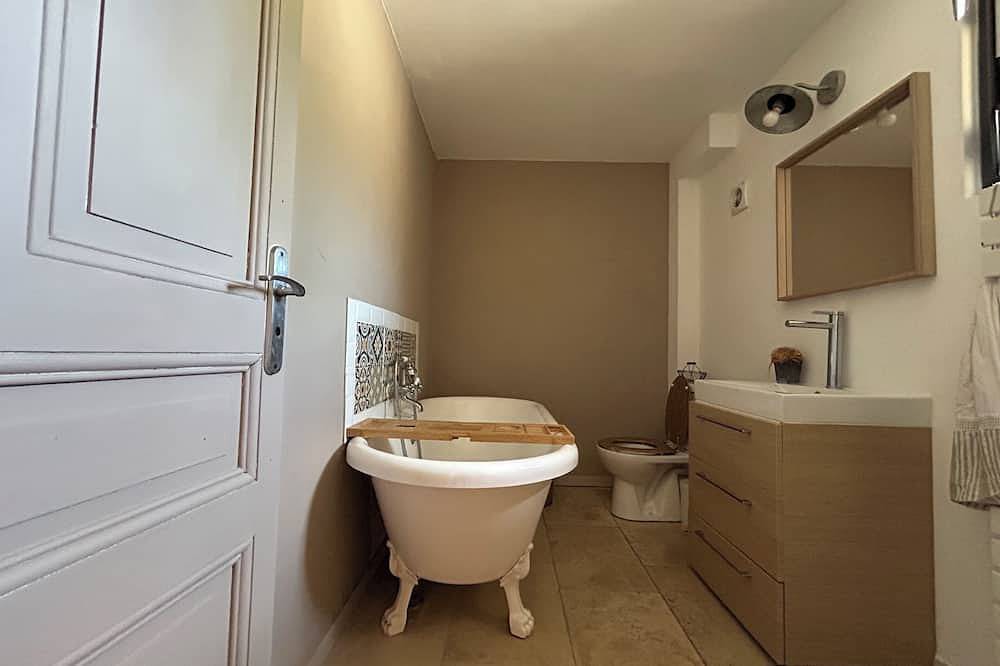 Ravissante maison de village en pierre avec piscine privée pour 6 personnes in Cavillargues, Région de Nîmes