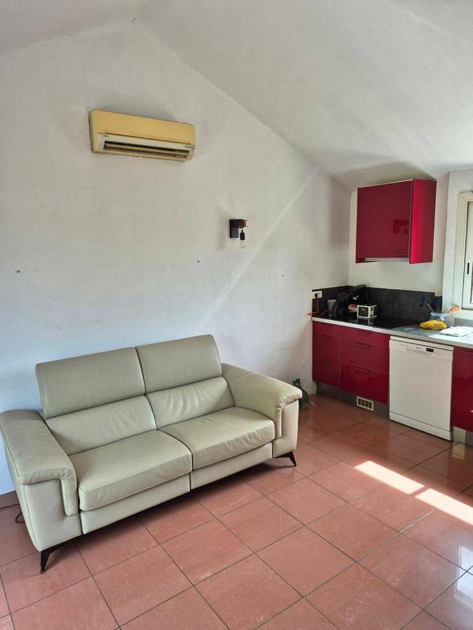 Location de vacances pour 2 personnes, avec Terrasse et Piscine à Restinclières - 4