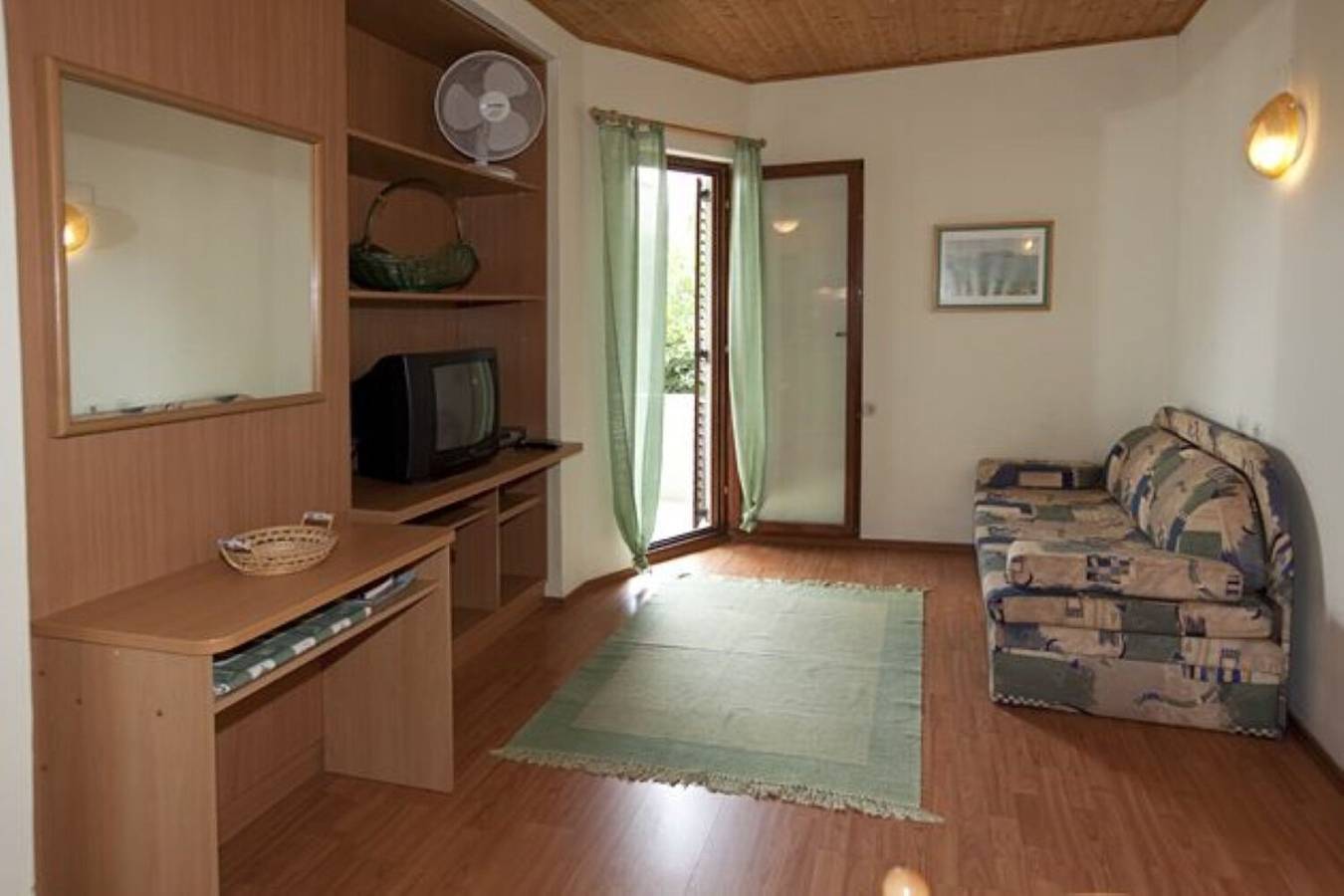 Ganze Wohnung, Apartment Pavin in Poljana, Insel Ugljan
