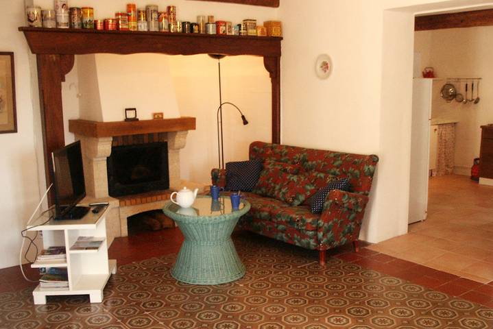 Gîte pour 4 personnes, avec terrasse, animaux acceptés à Rodès - 3