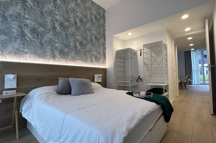Appartement entier, Hola Pamplona! Tranquilo y Luminoso Loft a 15 Minutos del Centro de Pamplona in Pampelune, Province de Navarra