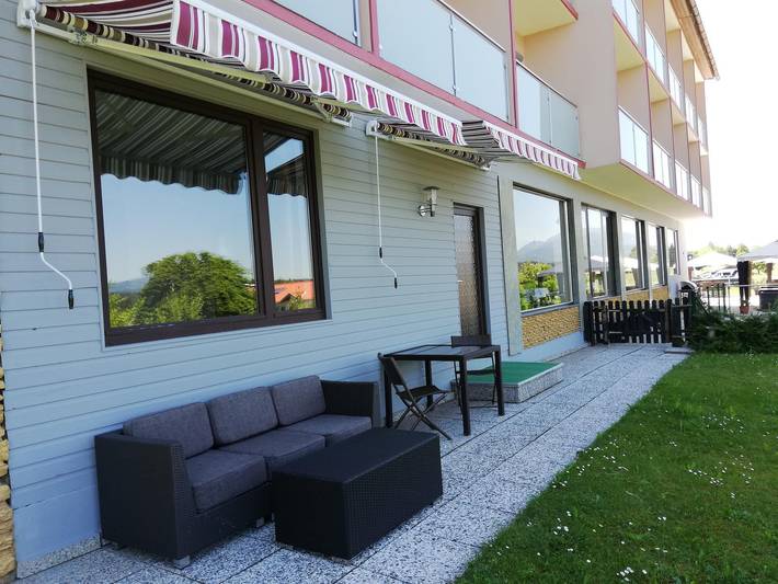 Hotel für 6 Personen, mit Garten und Terrasse sowie Ausblick und Seeblick, mit Haustier in Finkenstein am Faaker See - 4